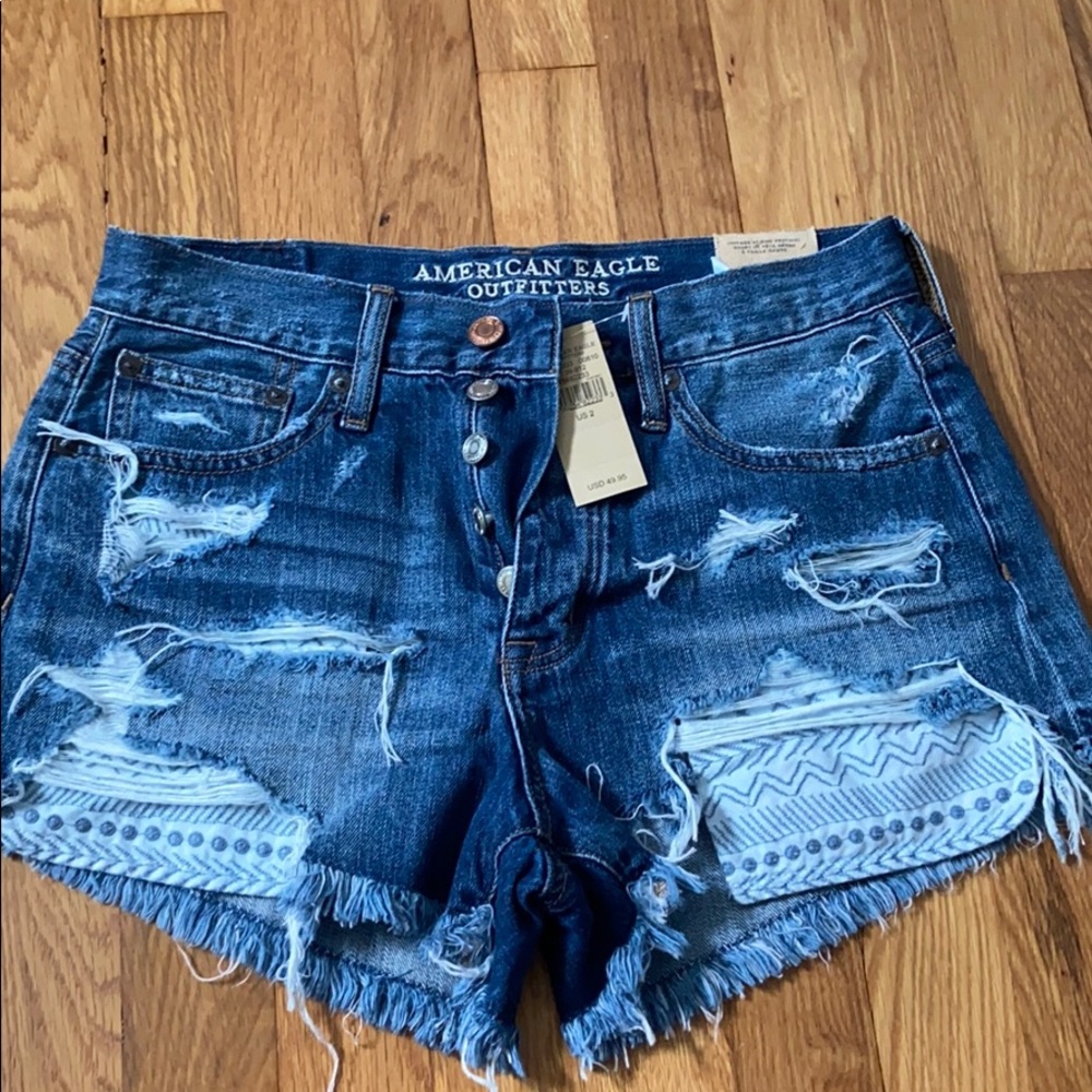 NWT American Eagle Vintage Hi-Rise Festival shorts